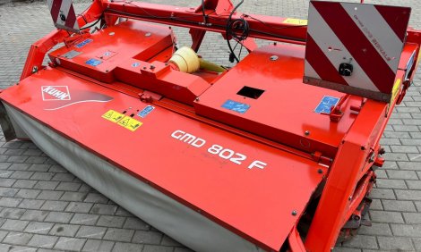 Čelní disková sekačka KÜHN GMD 802 F ZÁNOVNÍ STAV. 8 disků. záběr 3,1 m.